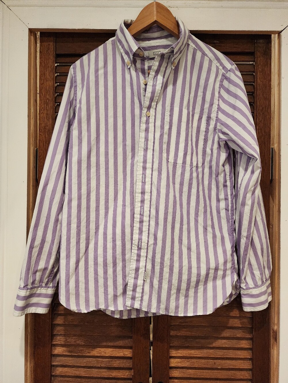 AYR Lavender & White Vertical Stripe Button-Down Shirt Size S